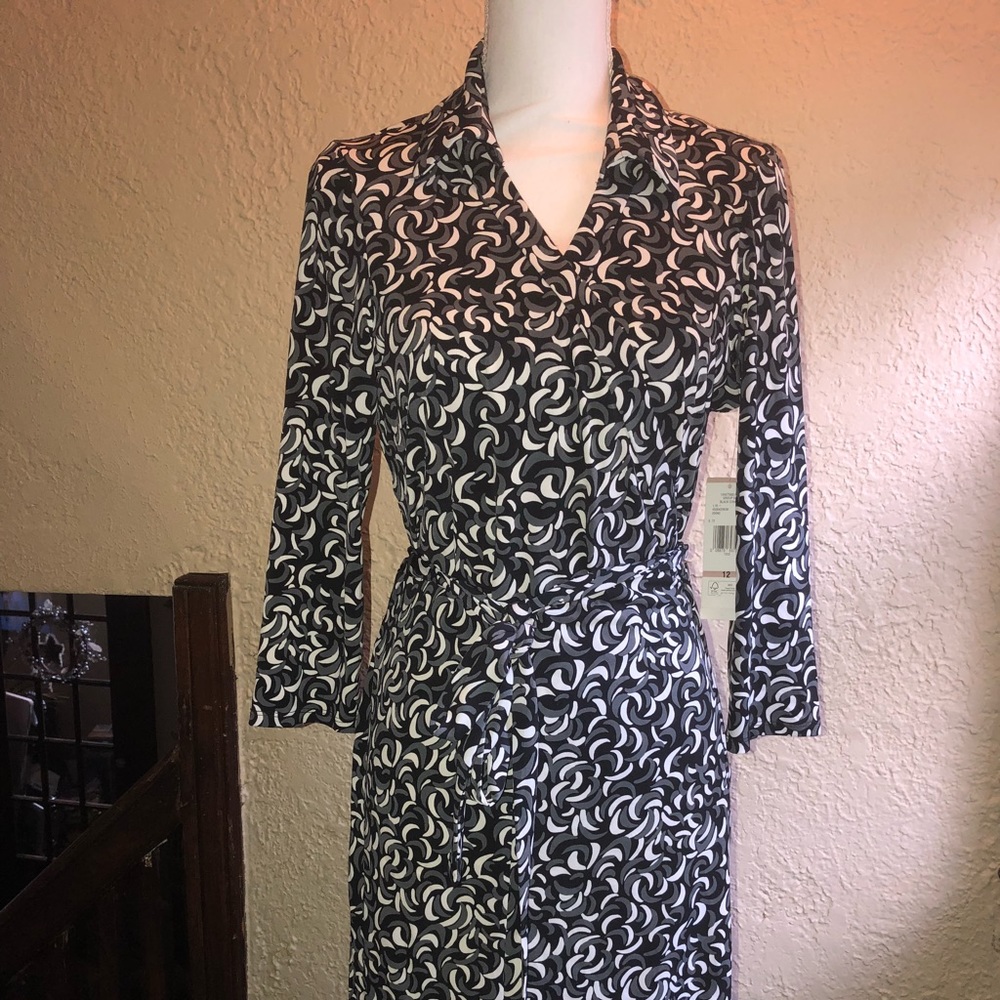 NWT Nine West Wrap Dress - 12